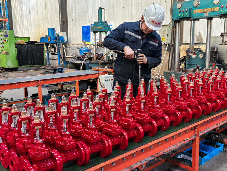 SuZhou YouWei Fluid Technology CO., LTD línea de producción del fabricante