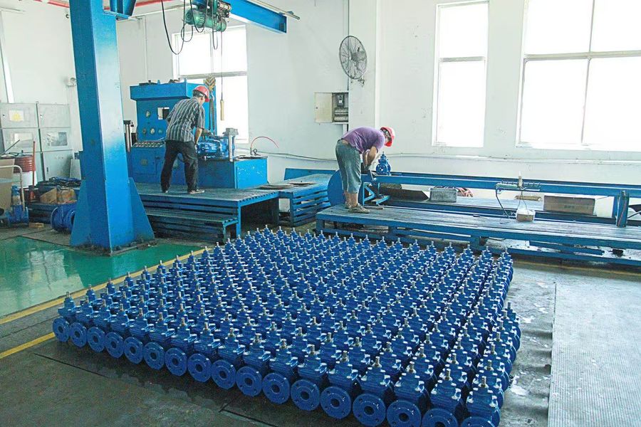 SuZhou YouWei Fluid Technology CO., LTD línea de producción del fabricante